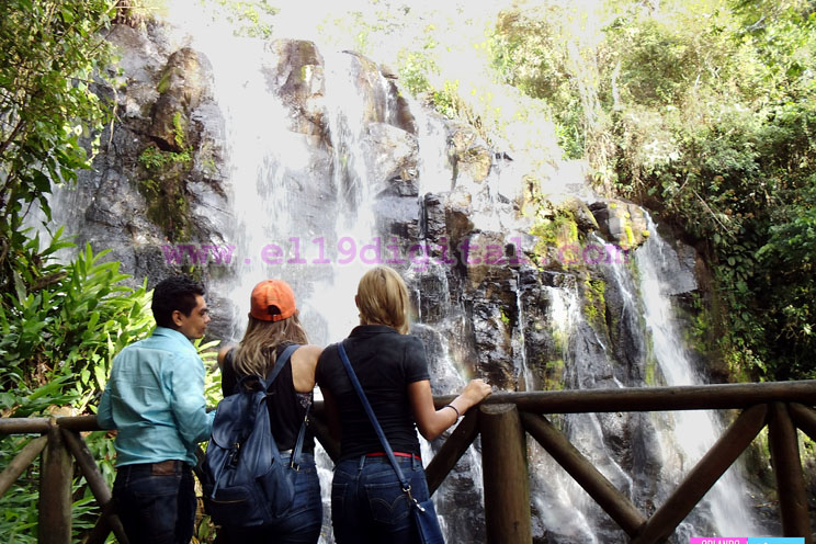 cascada-la-bujona